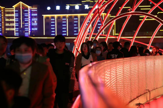 甘肃省武都区：武都夜色——桥的浪漫