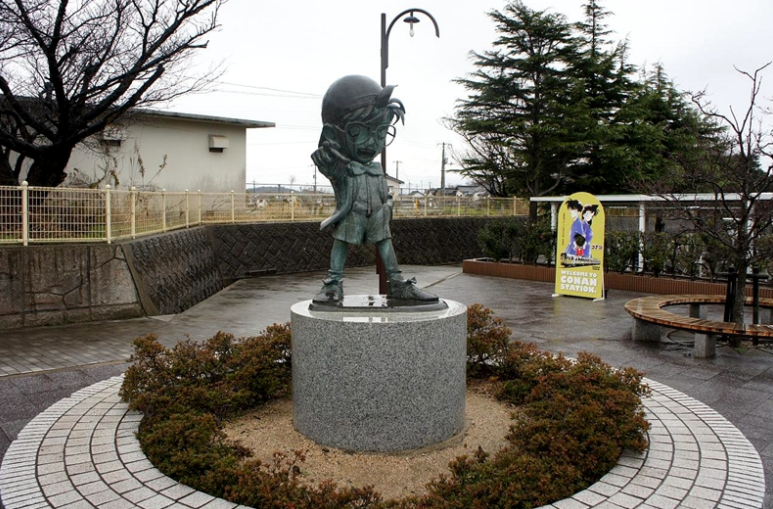 日本愛知縣江南站剛改名就出事了，死神小學生的影響力超越次元