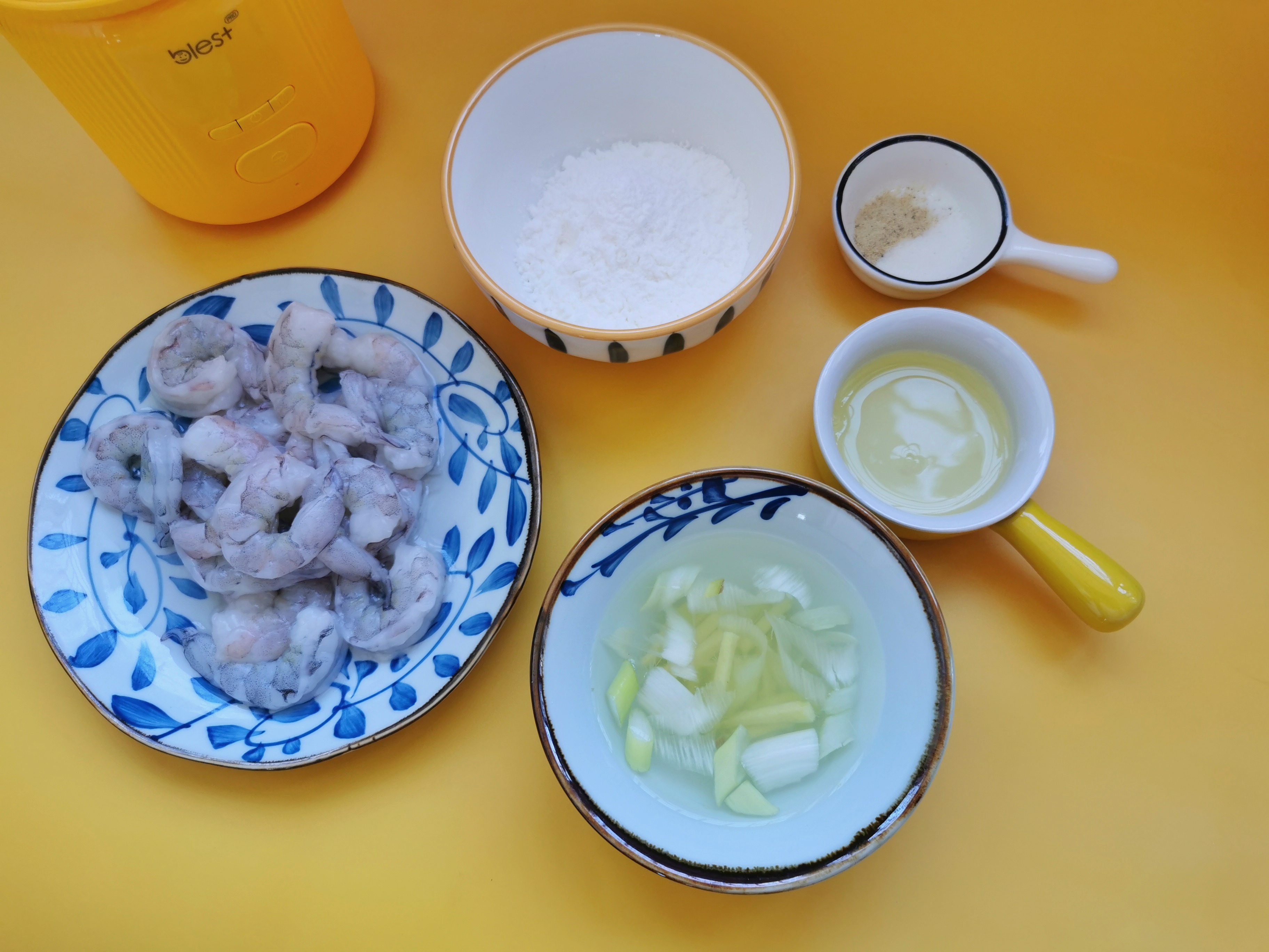 想吃虾丸自己做，鲜美Q弹零添加，大人孩子都喜欢，比买的好吃