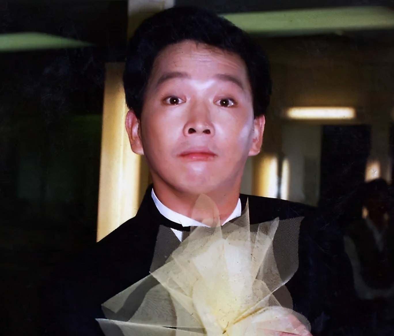 乌龙老戏骨廖启智街头拍戏被误认为转行卖衣服网友实力派