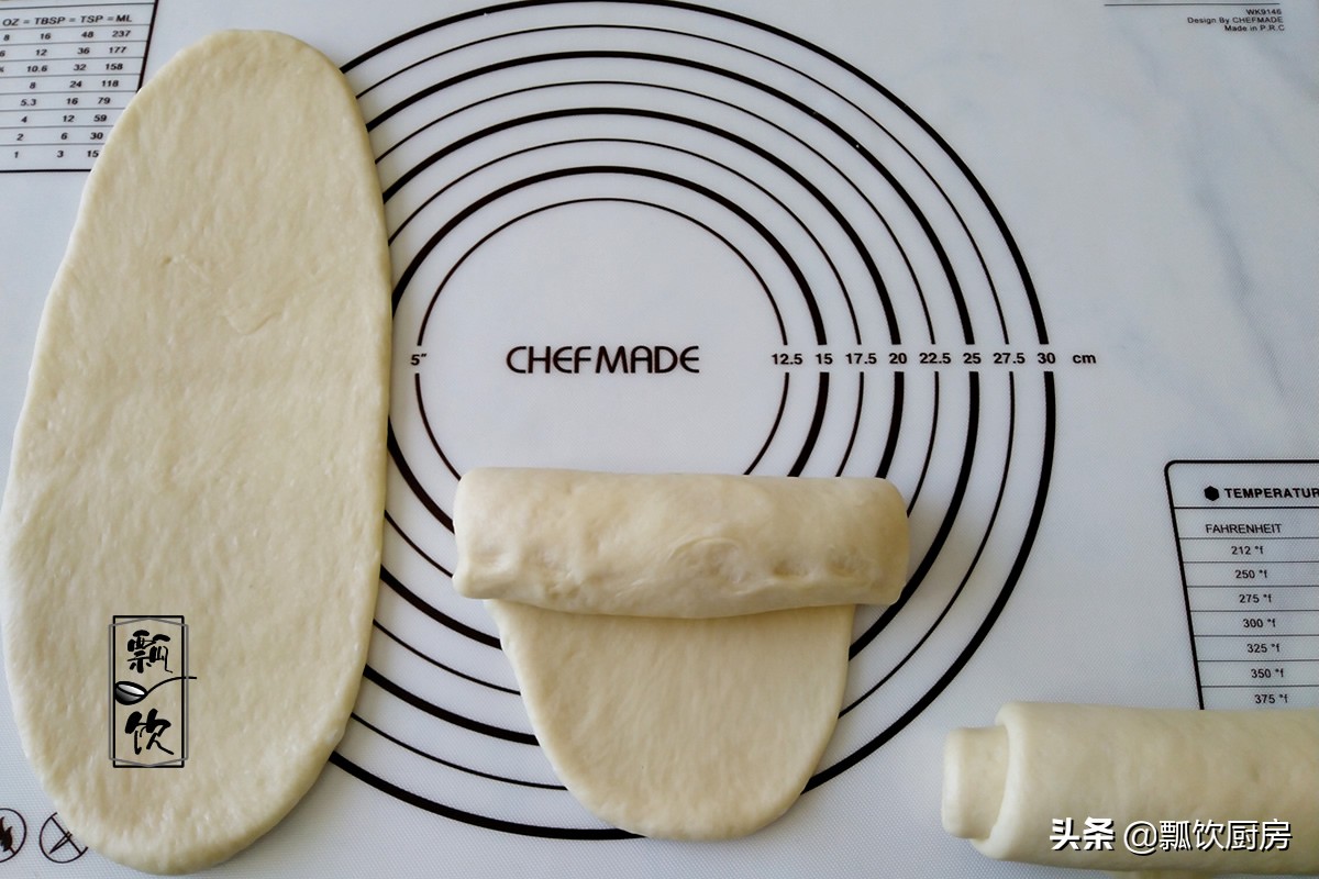 做面包，别只加牛奶鸡蛋，多加这两料，面包又软又香，太好吃了