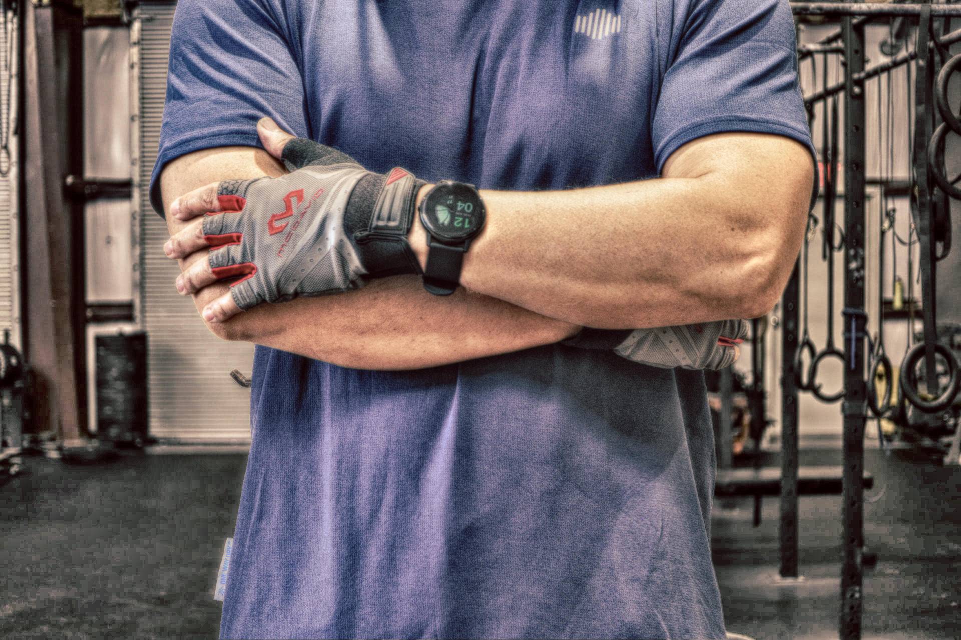 城市轻运动装备优选，咕咚智能运动手表F4