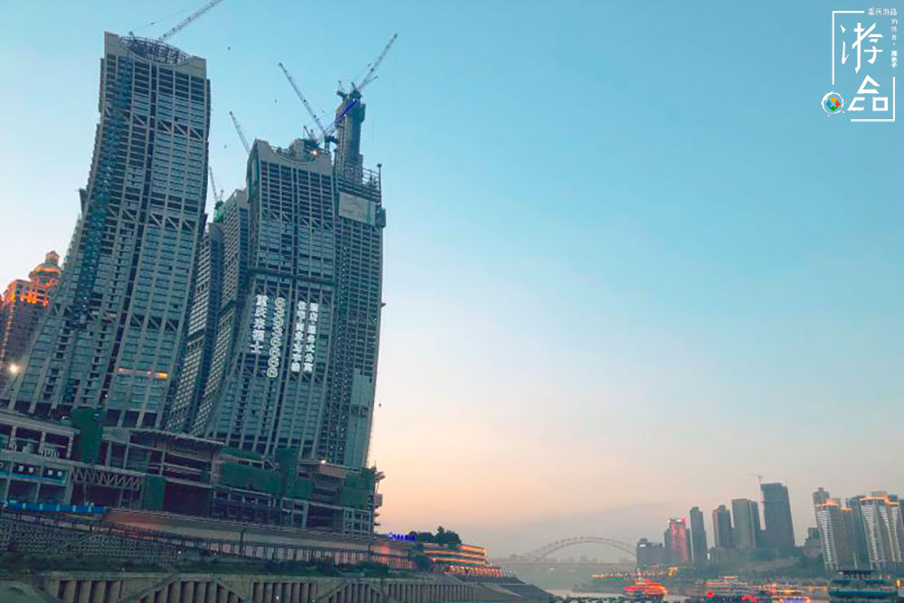 重庆两江游避坑指南：从购票选择到登船占位，每个环节都必须注意