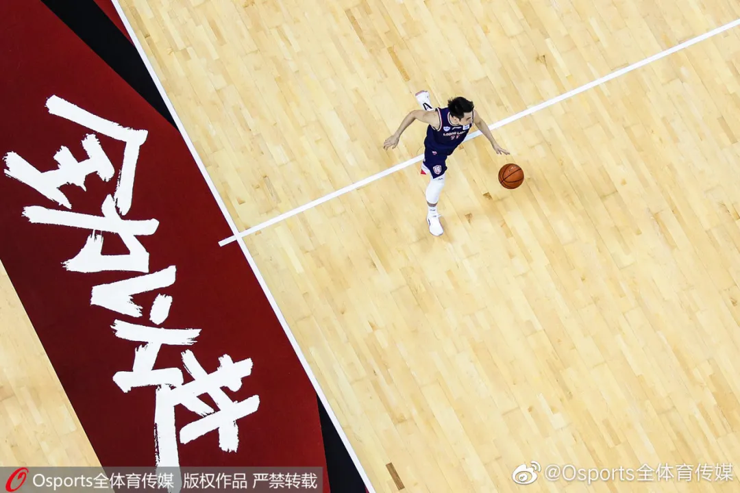 四年前就被CBA球队预定！1米82关键先生现在怎样了？