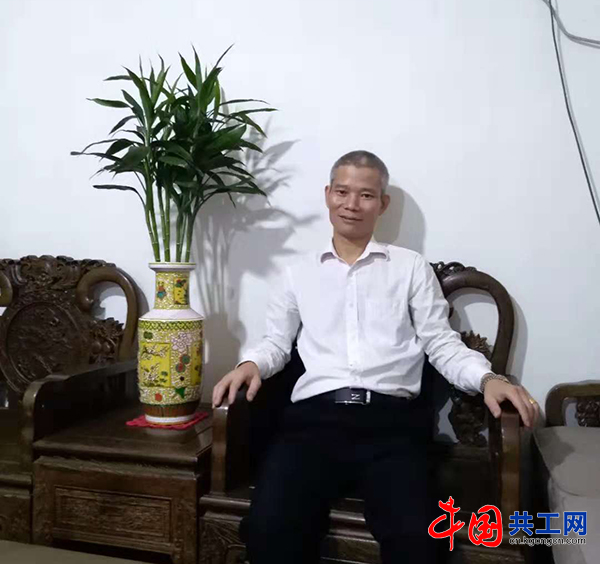 <a href=https://m.kgongcn.com target=_blank class=infotextkey>龚建光</a>：中国一位科学家曾放豪言，要让美国的飞机变成一堆废铁