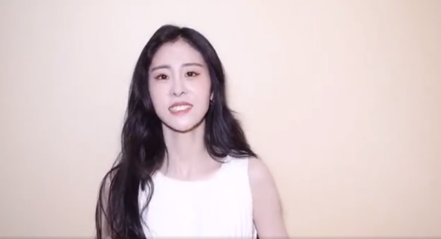 华晨宇澄清恋情和二胎绯闻后，张碧晨露面心情