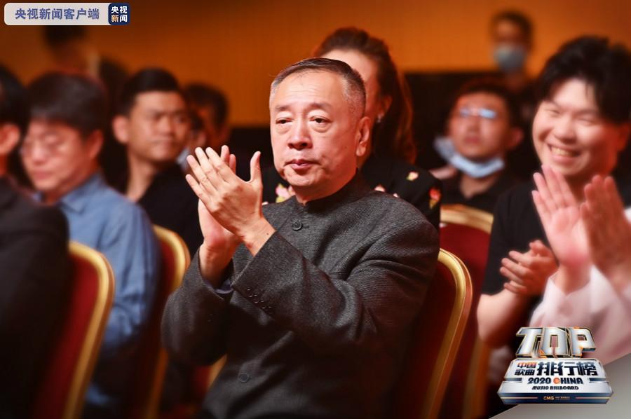 乐坛星光群贤齐聚《中国歌曲TOP排行榜》新闻发布会顺利召开