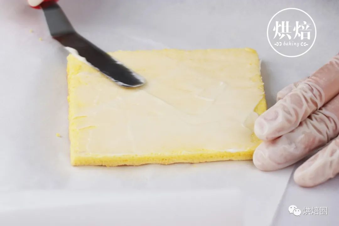 滿滿餡料集結所有好吃元素的虎皮芋泥三明治想不好吃都難