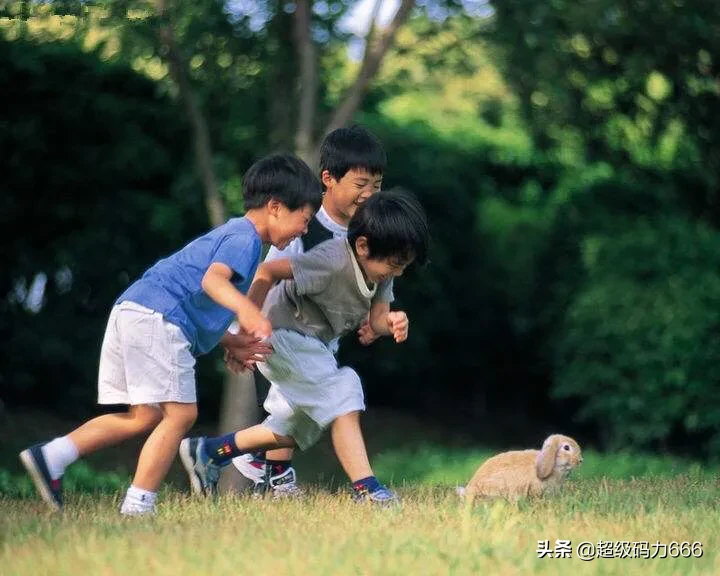 挂脖子上的"隐形空调"！吹出健康涡轮扇