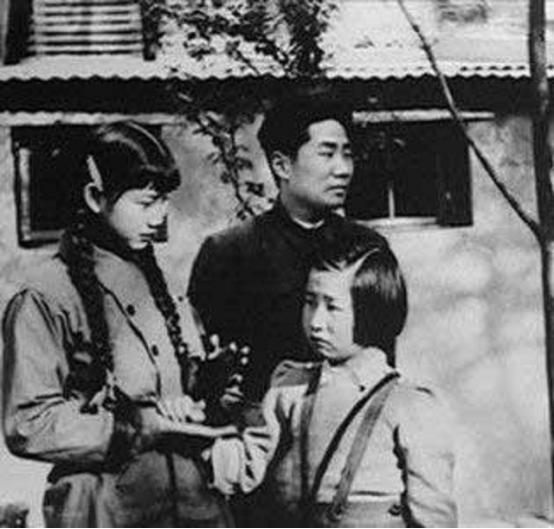 毛岸英28岁牺牲，毛主席让儿媳改嫁，刘思齐：我还没给岸英扫墓