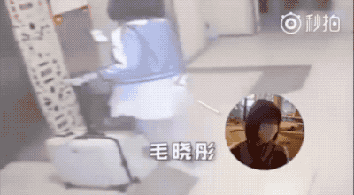 毛晓彤家庭背景曝光：原来每个“狠女孩”背后，都有个厉害的妈