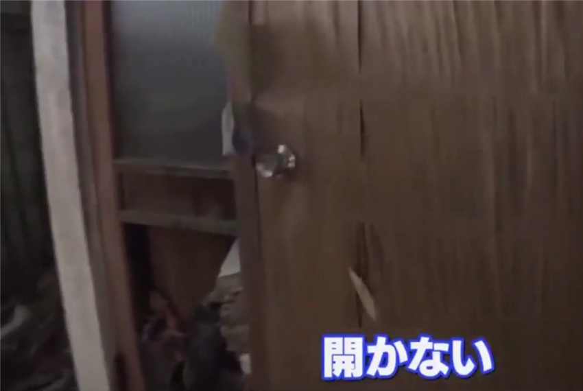 日本老人独居20年废墟，垃圾堆满50㎡小家，清洁前后差异太大