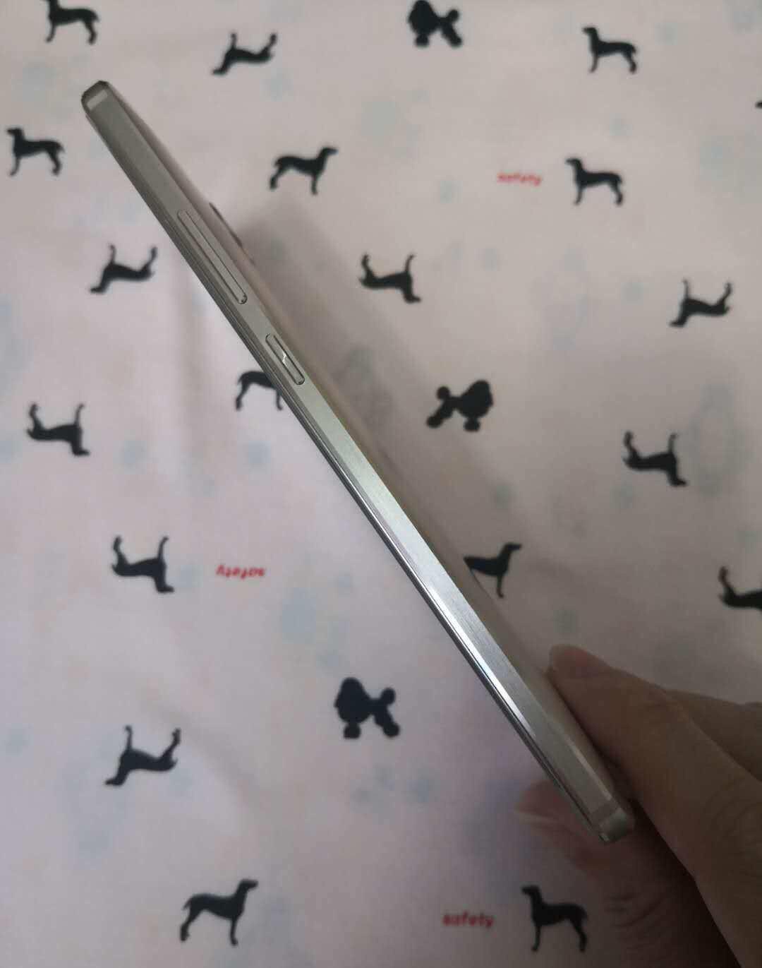 機皇華為公司mate8落伍了沒有？具體感受四年后我來告訴你回答！