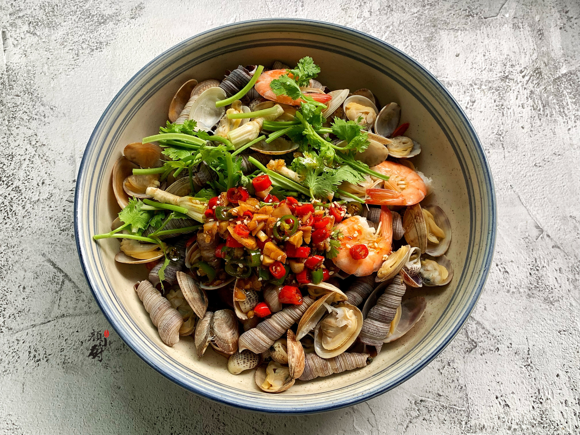 夏天，少吃猪肉多吃它，营养极高，比吃牛羊肉强，拌一下真好吃