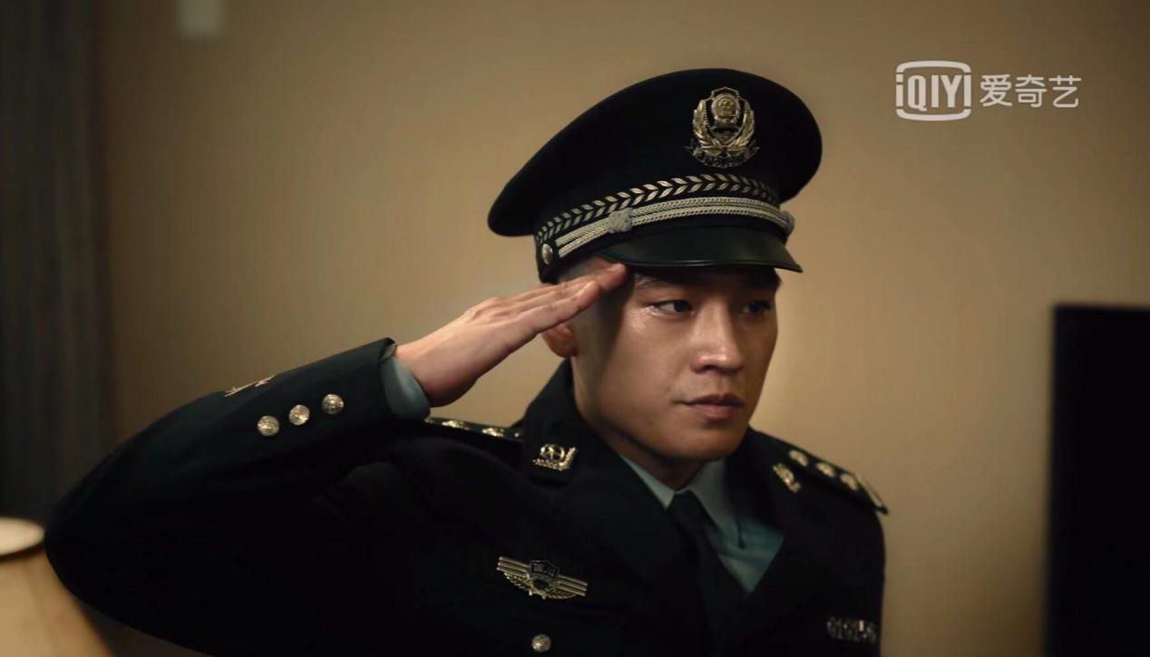 《黑白禁区》欧豪打戏精彩,我却被剧情频频戳中泪点