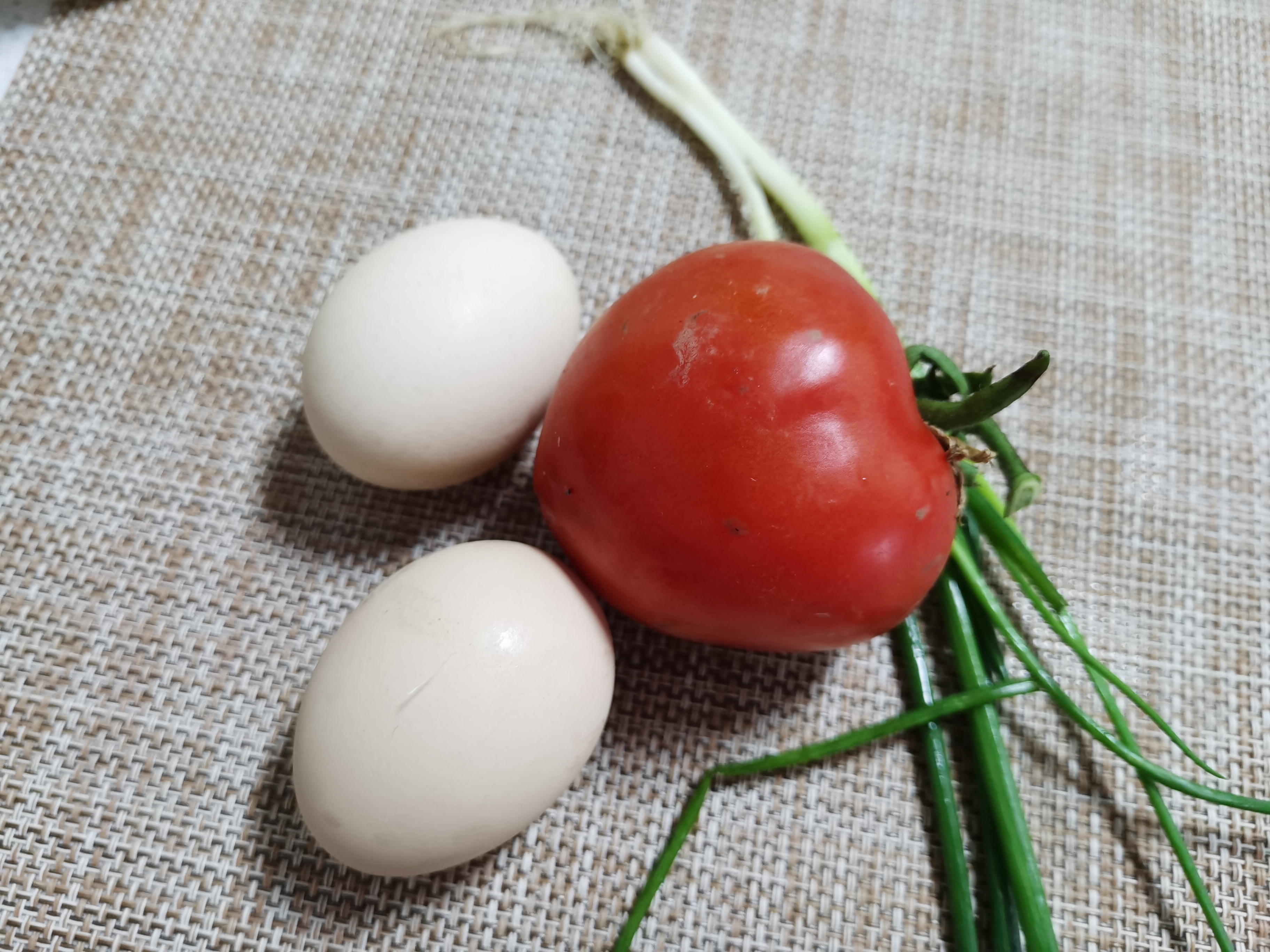 图片[4]-番茄火腿鸡蛋面做法步骤图 8分钟搞定怎么吃也不腻-起舞食谱网
