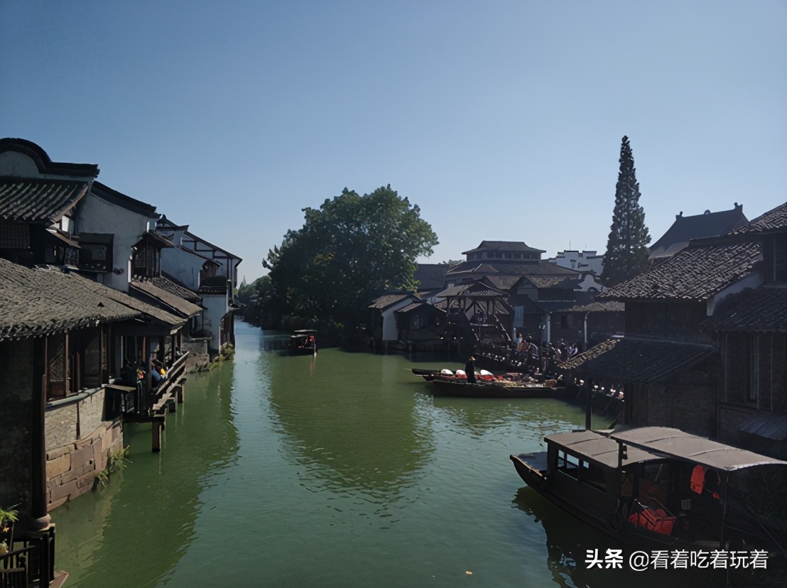 A day trip to Wuzhen and Xinshi ancient towns