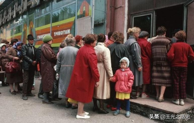 為什麼說俄羅斯最大的敵人不是美國，而是寡頭？