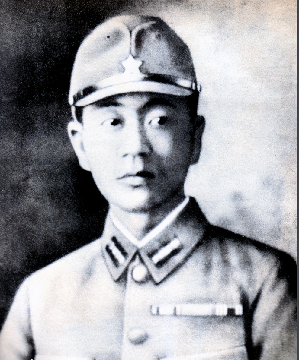 1944年关岛战役日军一战阵亡三名将官岛上日军几乎全军覆没