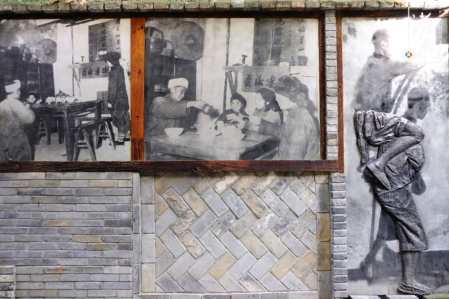 3种重庆民居建筑，不同阶层之间差异明显，但吊脚楼却贯穿始终