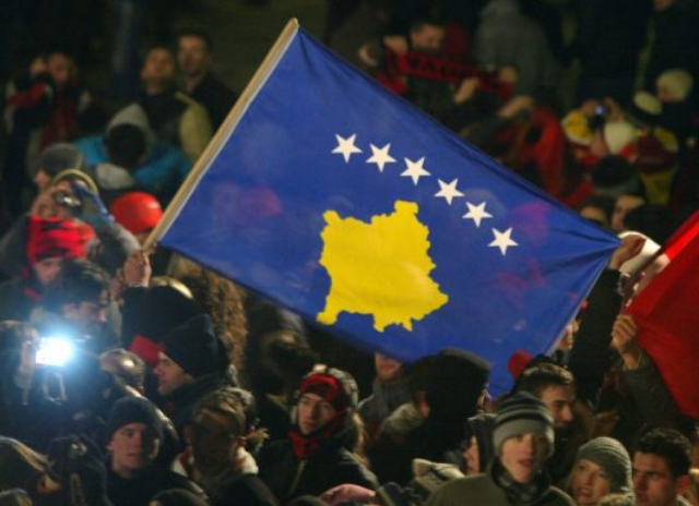 大国博弈：自投自选，单方面宣布独立，谁给的科索沃胆量？