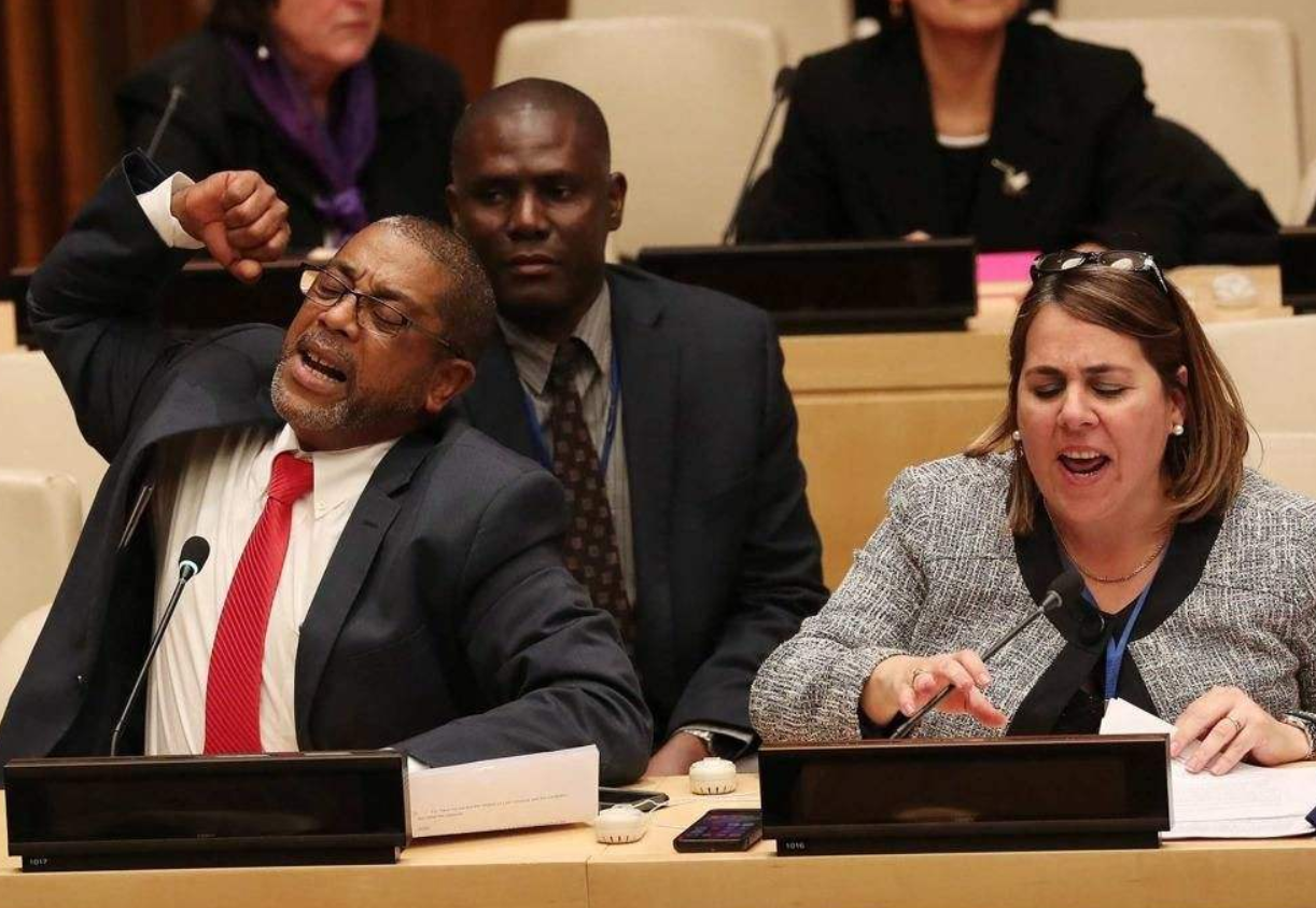 俄提议安理会发声明，反对向委内瑞拉动武，短