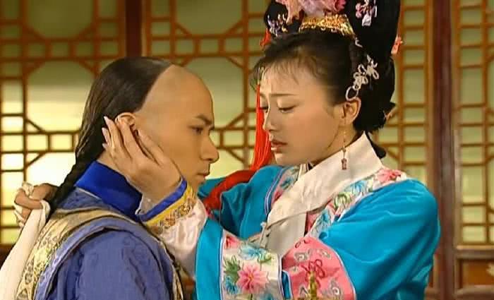 还珠格格：知画和小燕子谁是正妻？你看她俩的