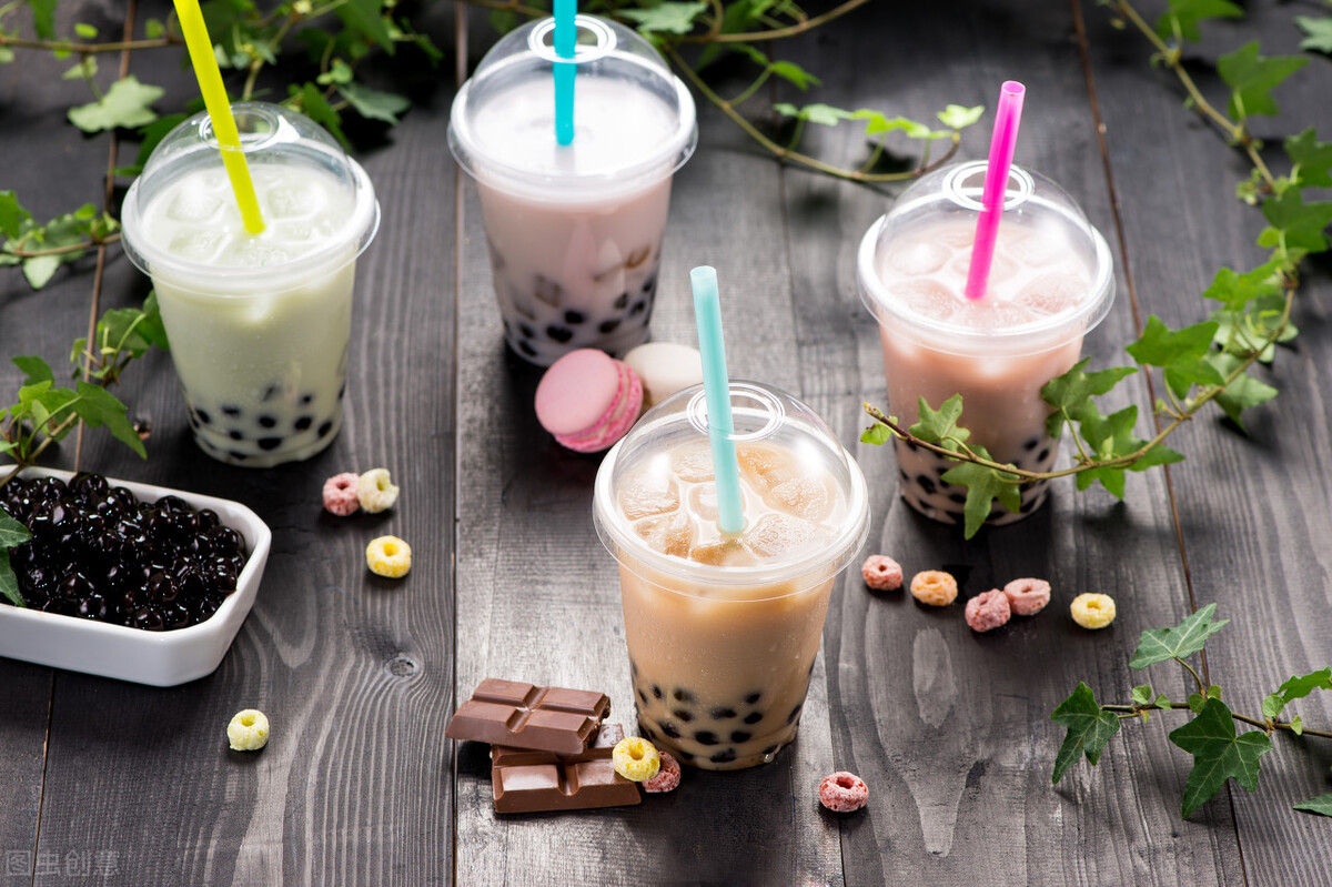 上千億的奶茶市場(chǎng)，加盟店卻“十店九虧”錢(qián)究竟讓誰(shuí)賺走了？