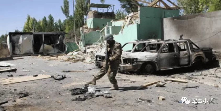 塔利班精锐下山激战，美军数百人死伤，俄计划得逞：白宫终止撤兵