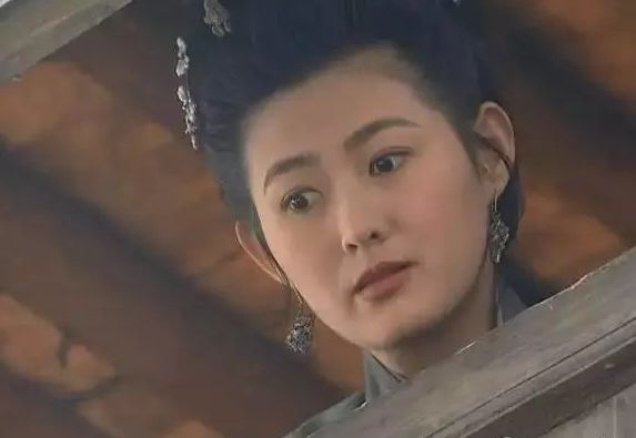 最美潘金莲王思懿，年过48已经认不出，与丈夫结婚至今没孩子