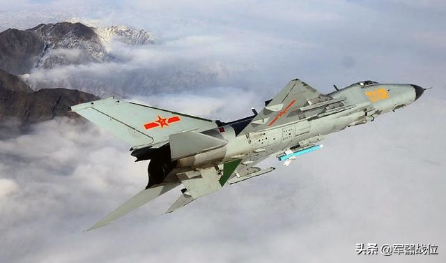 被誉为“空中美男子”的我国歼8战机，到底是一