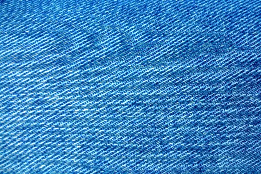 新买的牛仔裤泡盐水能防止掉色?别逗了