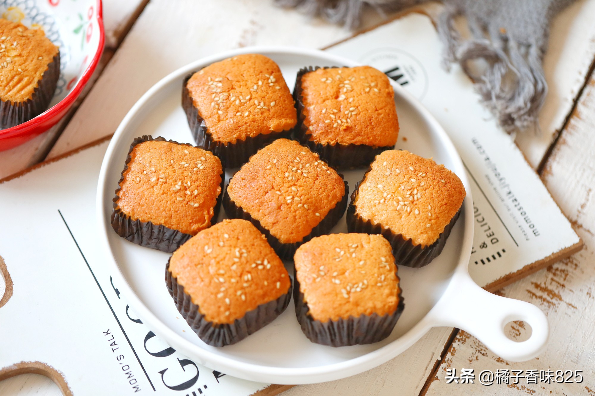 脆皮小蛋糕，不用一滴水，外酥里嫩甜而不膩，兒子每次上學必備