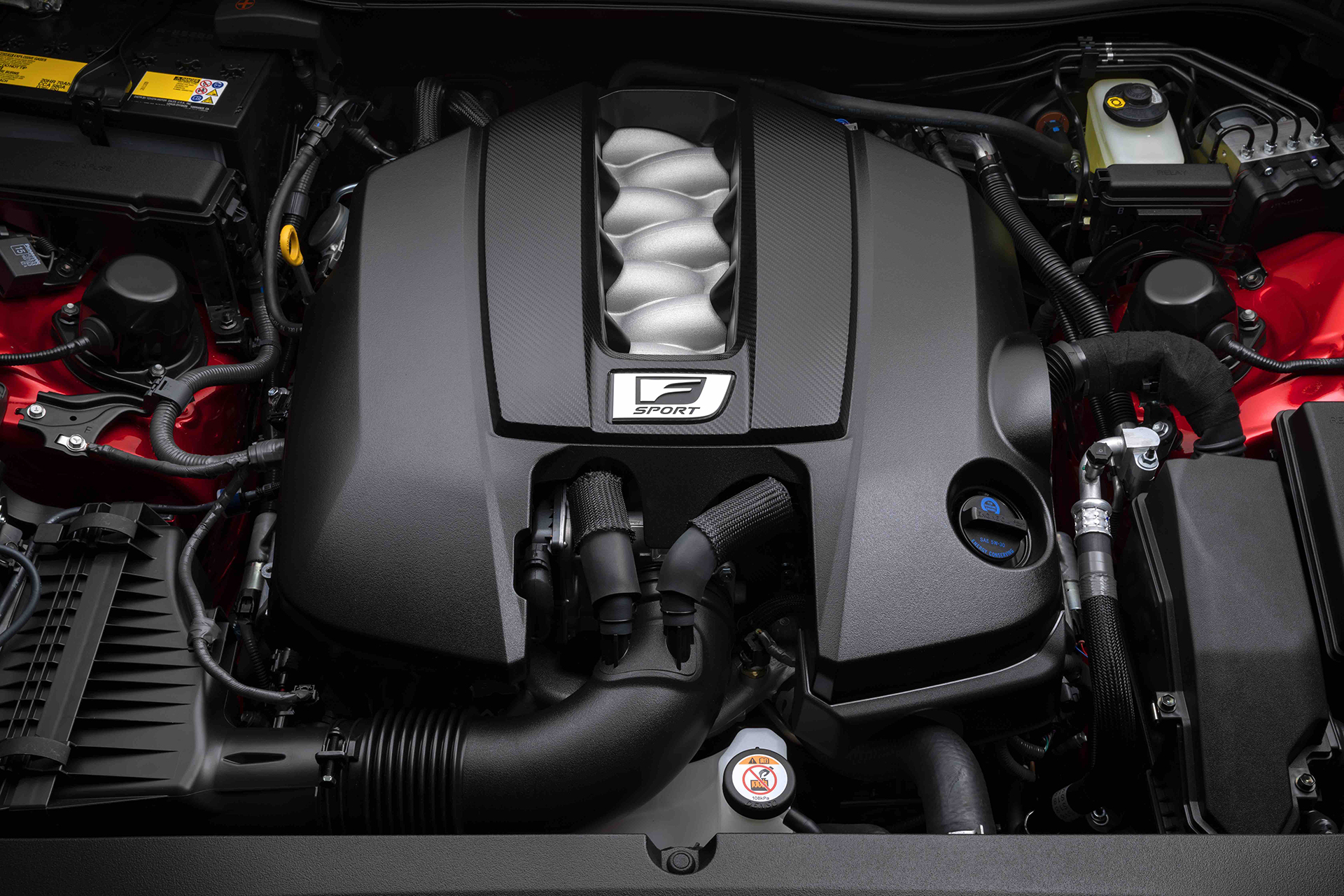 搭5.0L V8发动机，雷克萨斯IS高性能版海外售价公布