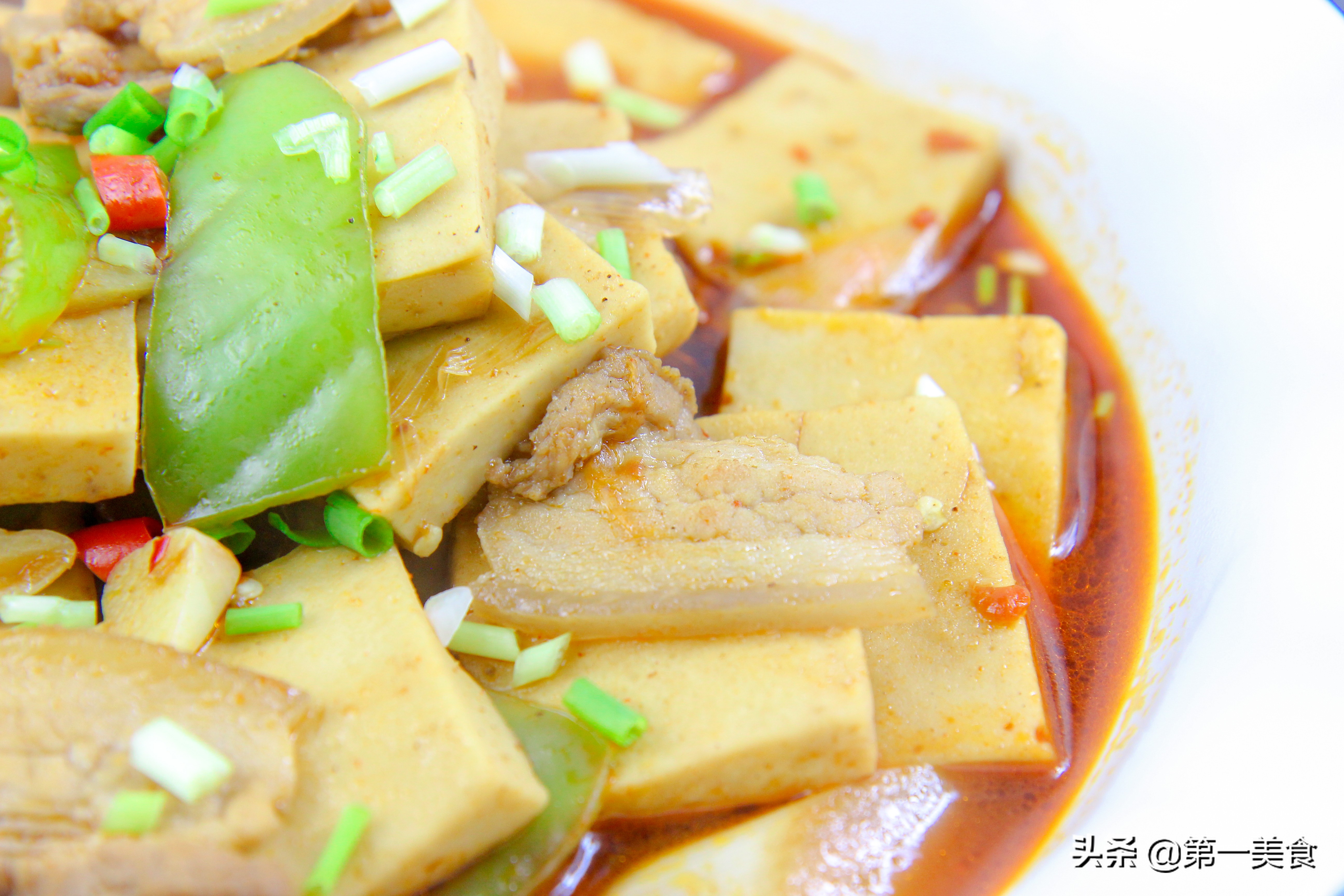 千张豆腐怎样做才好吃 厨师长分享这个技巧 豆腐鲜嫩又劲道