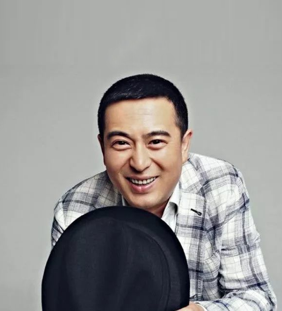 《装台》张嘉译：父母老了，我不让他们晚年流