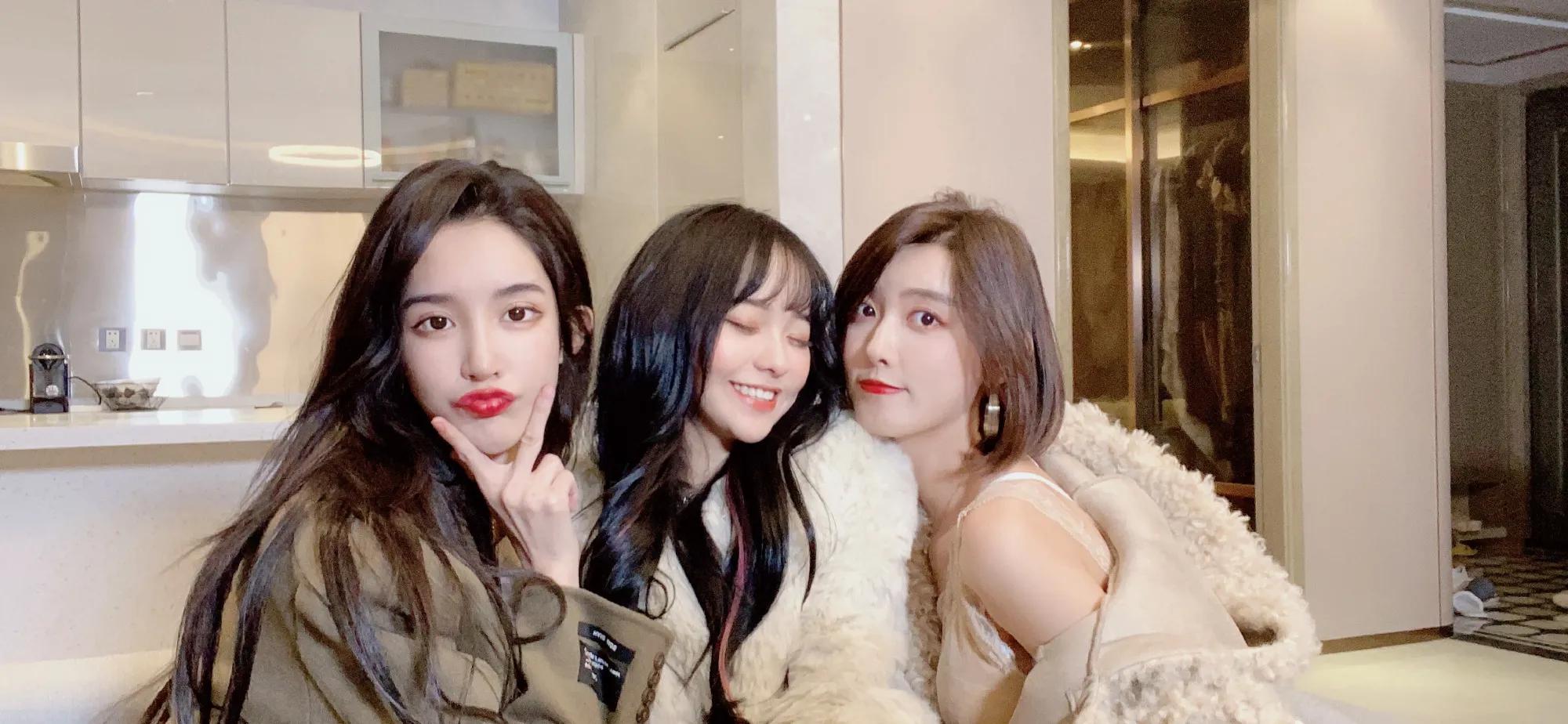 Metamorphic where has so simple, net Gong Ai compares fictional crammer, be ripped so that smash by Venus