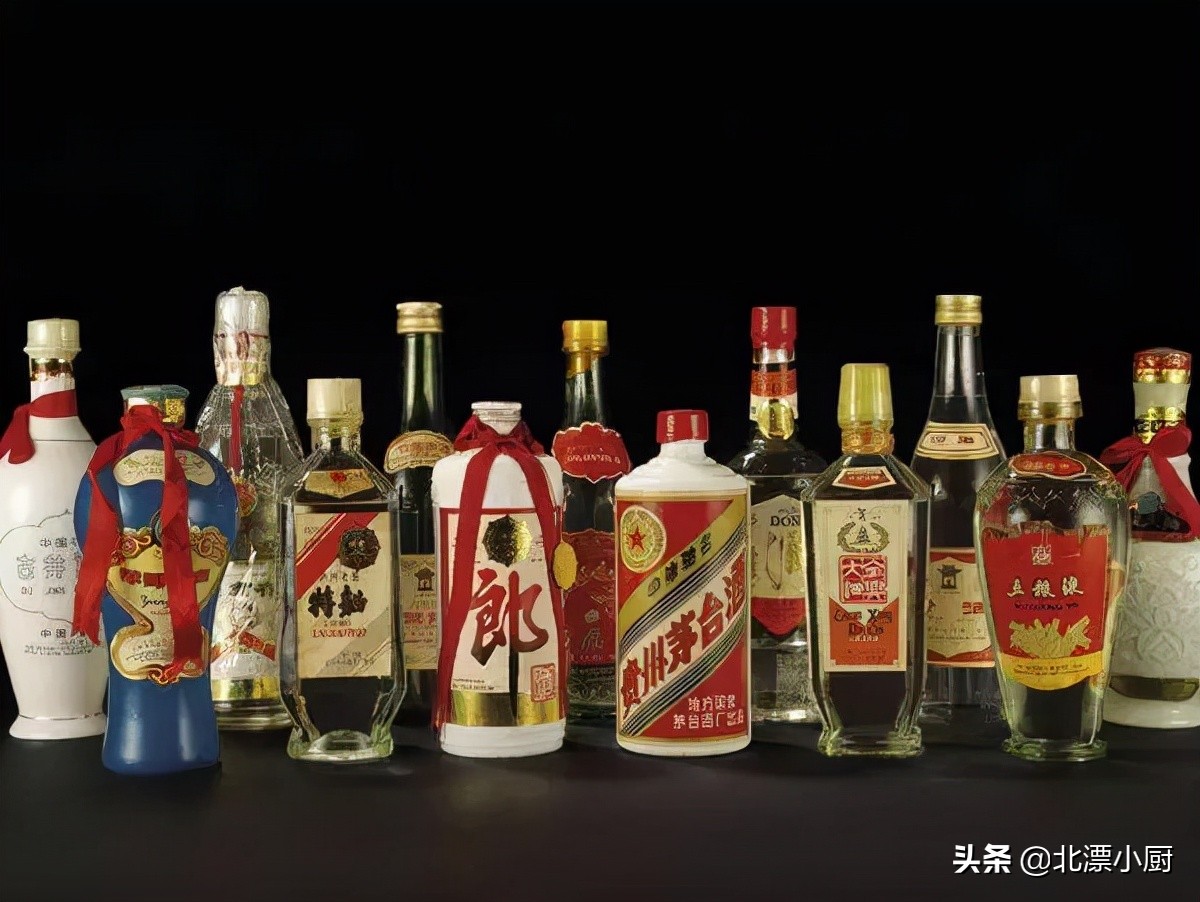 全国哪里产的白酒最好喝中国十大白酒排行榜看看你喝过几种