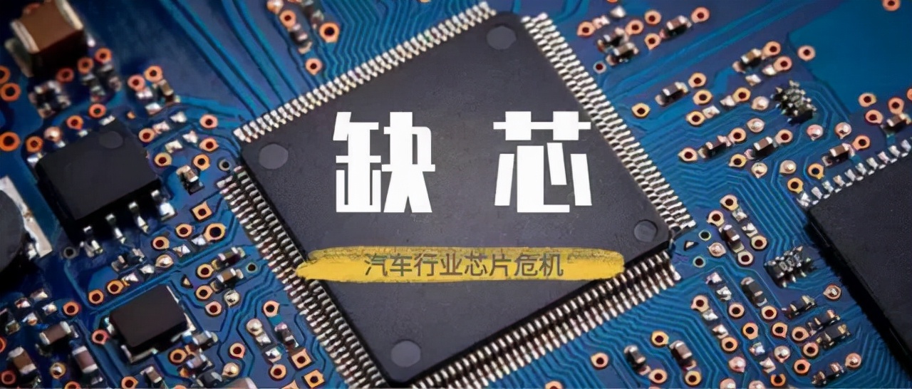 为什么国产旗舰手机越卖越贵，而iPhone 13却主动“降价”了呢？