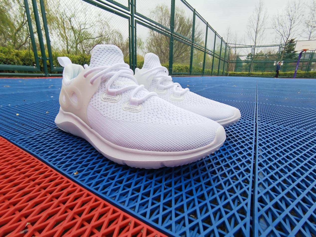 轻盈透气不累脚，咕咚跑鞋K5，专为运动而生