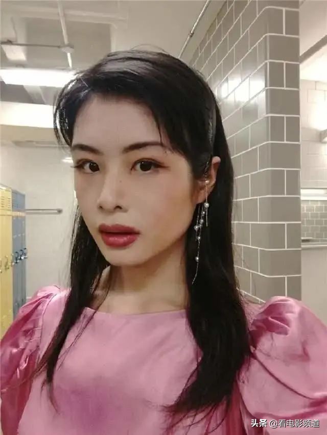 留学生许可馨有多牛？吓得“母校”深夜回应，