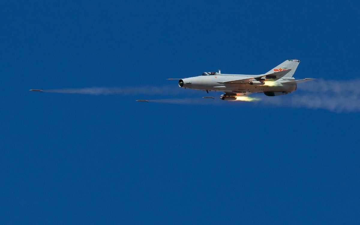 外媒:歼-7g比所有台湾战机都先进