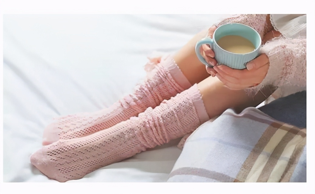 有些人一到冬天就手腳冰涼，並且暖都暖不熱，那原因是什麼？