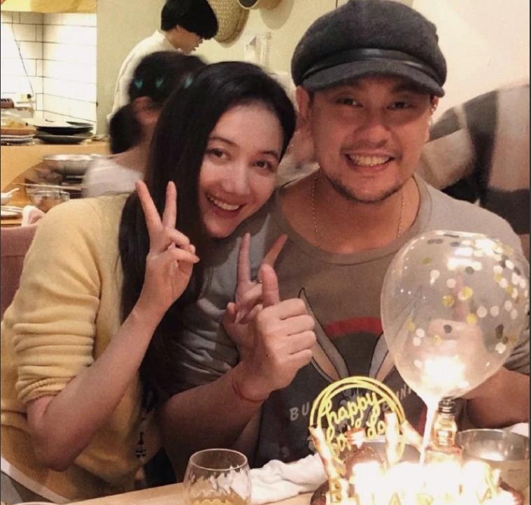 她出道30年零绯闻，低调嫁给朱孝天，这才是圈内“最干净女星”