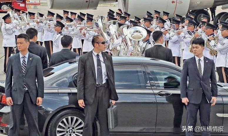 同是一个母亲所生，哥哥坐拥万亿，妹妹拥有几