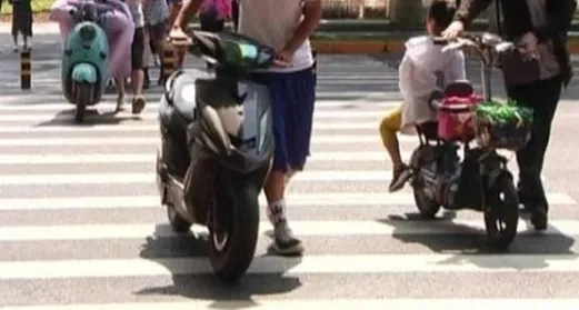 助力夏季无忧出行,耐动轻弹轮胎