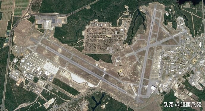 招架不住！F-22坠毁后，F-35也难逃厄运，洛马真的