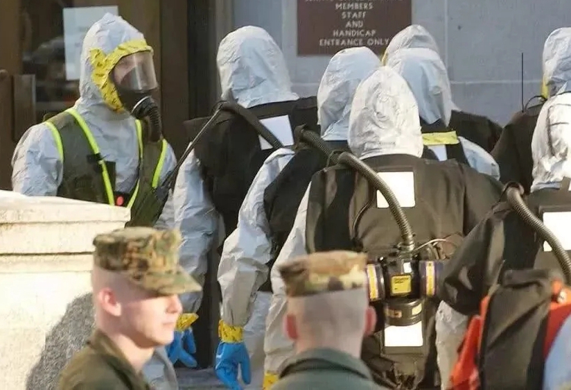 几十人死亡！美国生物实验室包围中俄，俄罗斯