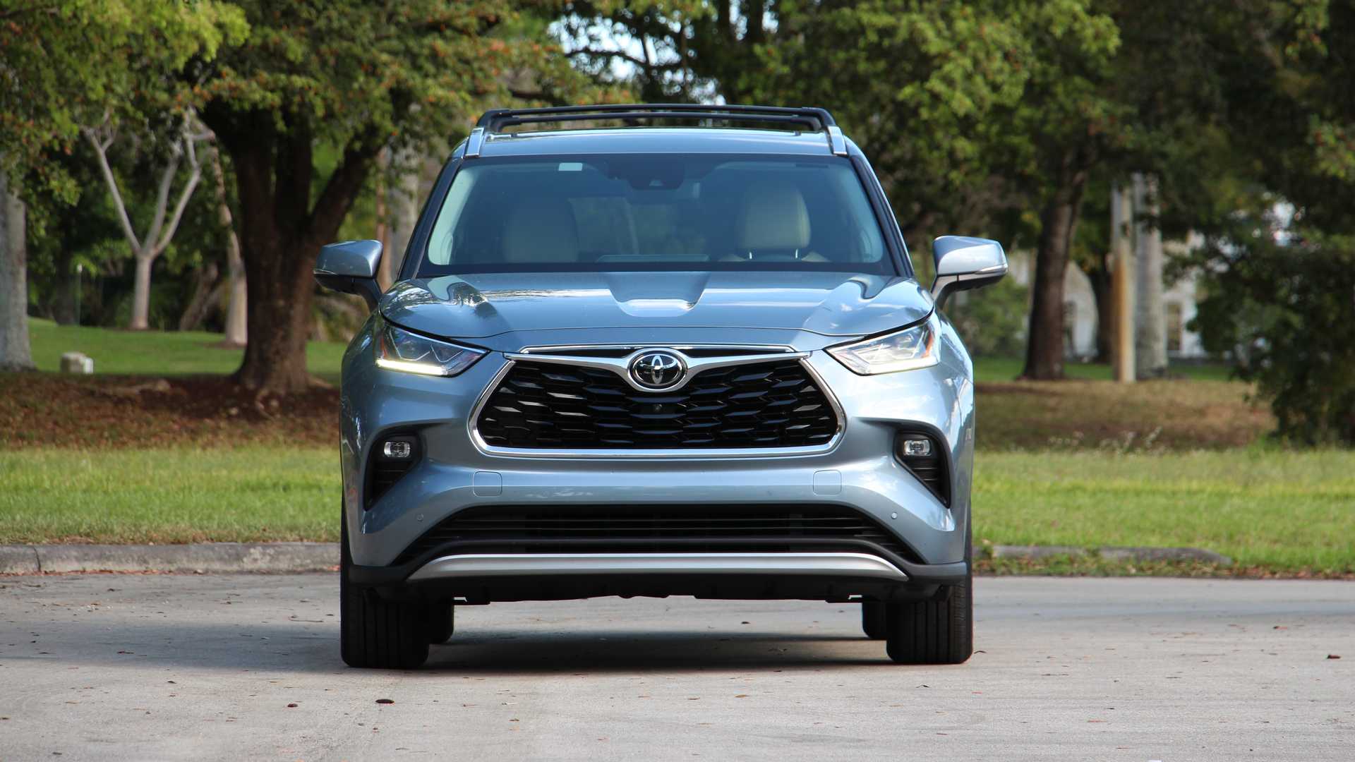 新一代汉兰达海外试驾测评,空间更舒适,配置更豪华_太平洋号