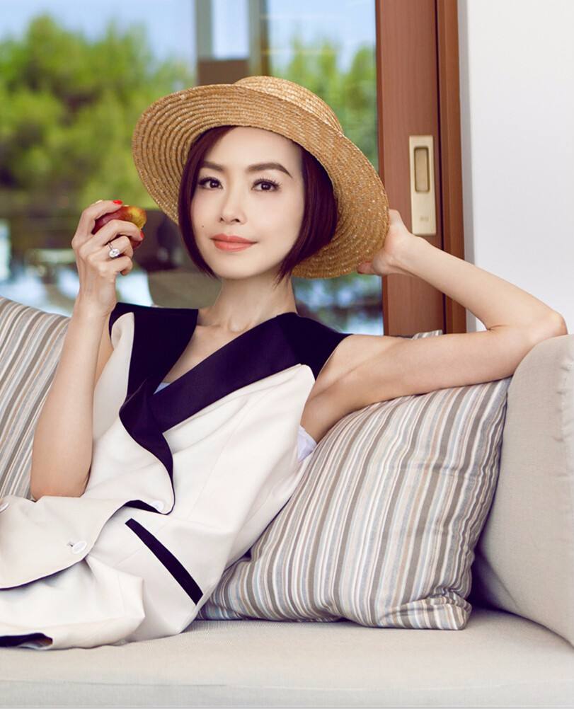 鲁豫闪婚美国人被虐待，无奈回国与初恋结婚，